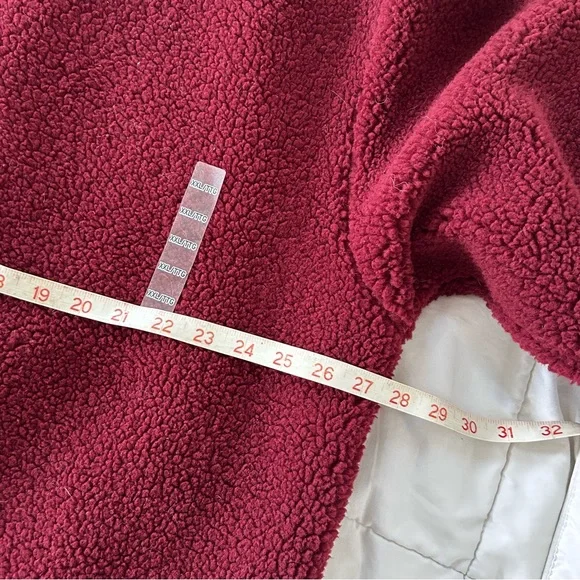 JW ANDERSON Wine Red Textured Sweater deep pile fleece Uniqlo - Picture 4 of 6